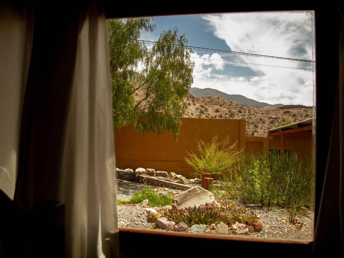 Retama Bed & Breakfast Tilcara Exterior photo